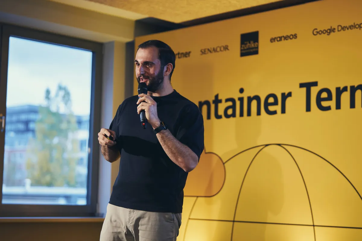 Demystifying AI Agents at GDG Hamburg DevFest 2025